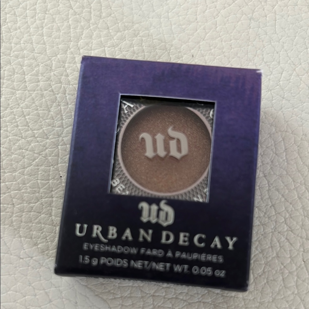 Urban Decay Eyeshadow in Chopper